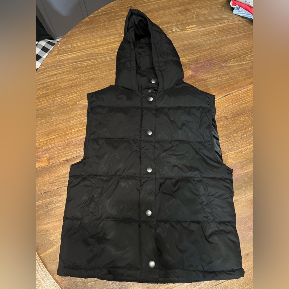 American Eagle Mens Black Puffer Vest